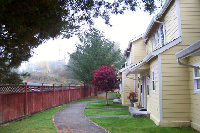 Foto del edificio - Country Run Apartments