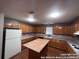 Building Photo - 1241 Rapids Rd