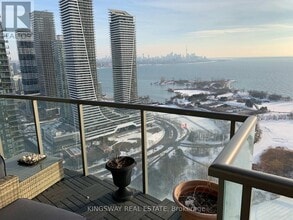 Building Photo - 2230-2230 Lake Shore Blvd W