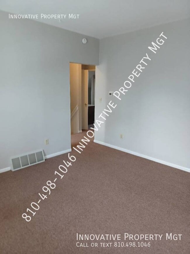 Building Photo - 206 New St