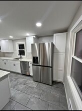 Building Photo - 1198 Colonial Rd