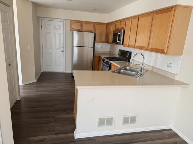 Foto del edificio - 1334 Filly Ln