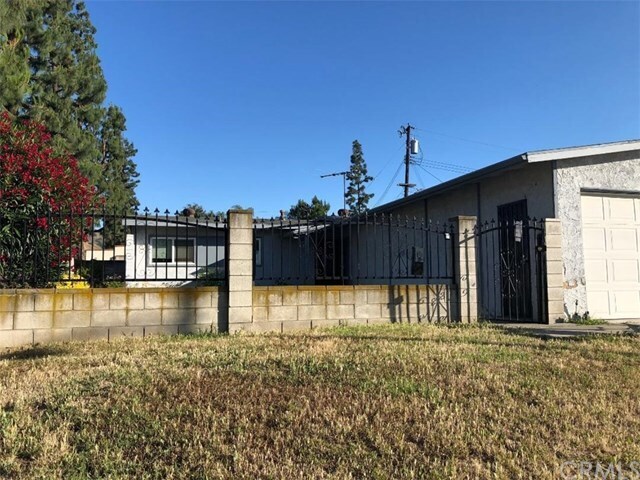 Building Photo - 18690 Villa Clara St