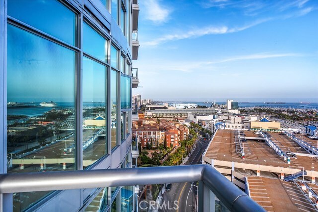 Foto del edificio - 411 W Seaside Way