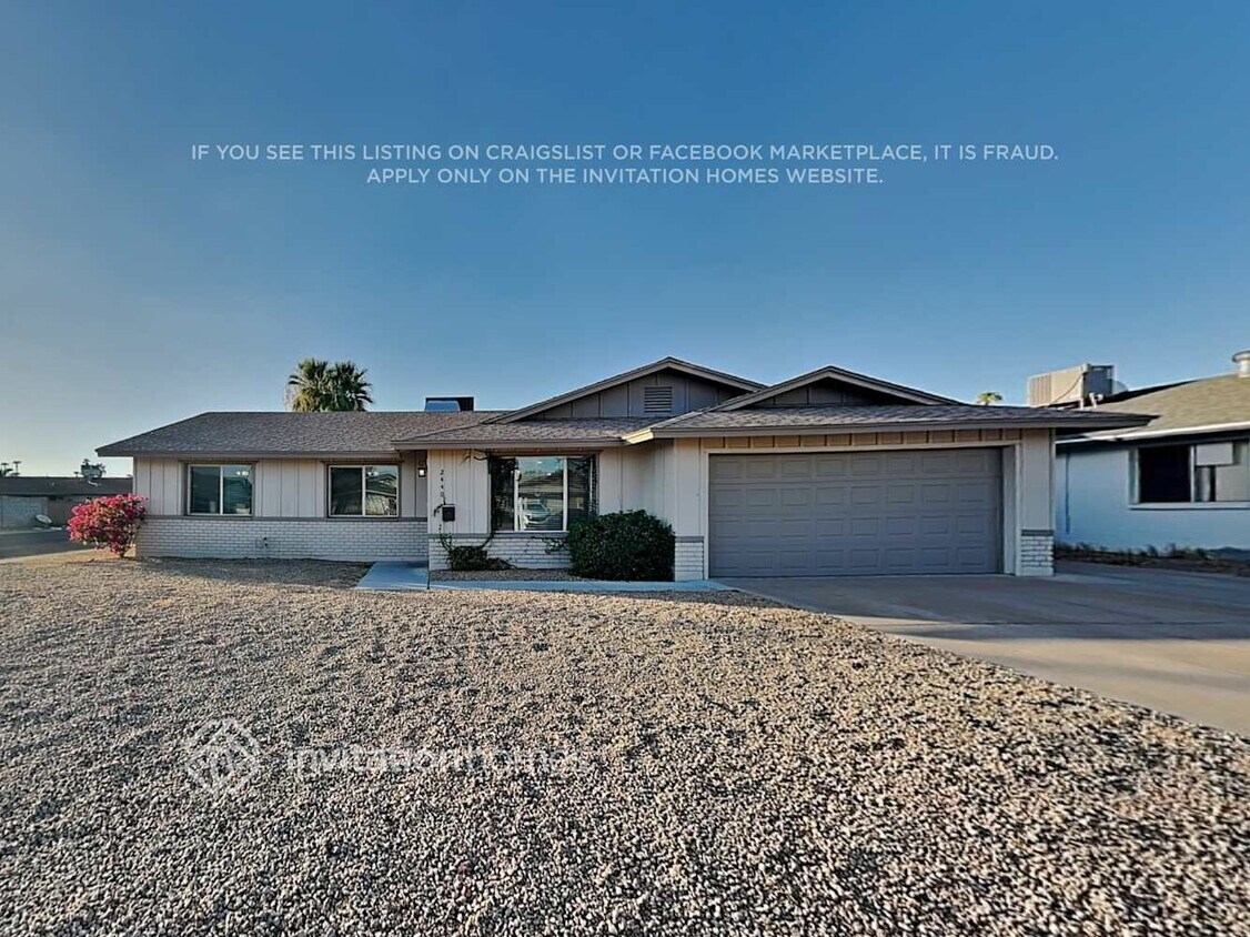 Foto principal - 2440 E Manhatton Dr