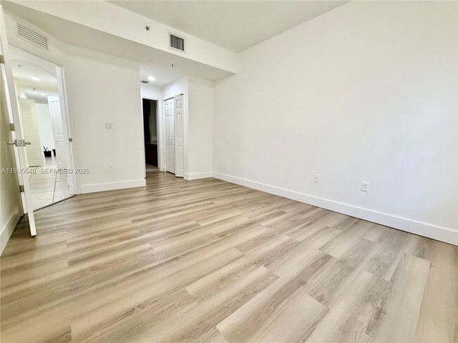 Foto del edificio - 10885 NW 89th Terrace