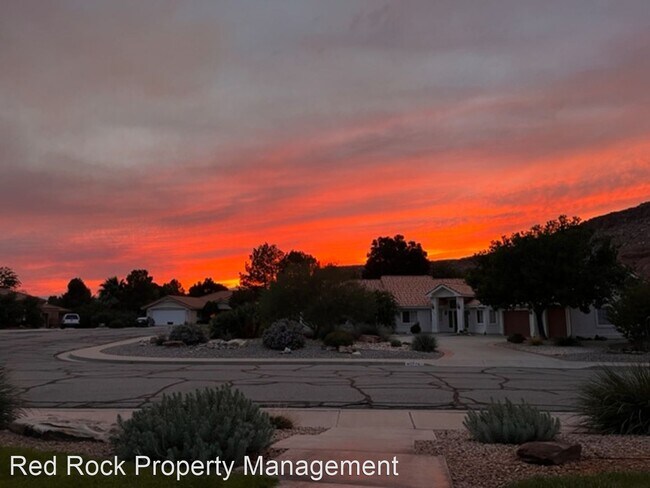 Building Photo - 4 br, 3 bath House - 2767 Rio Vista Dr