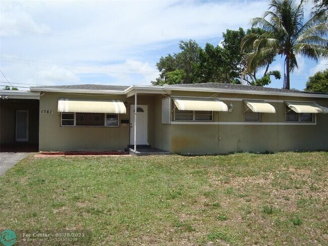 Foto del edificio - 1761 NW 184th St