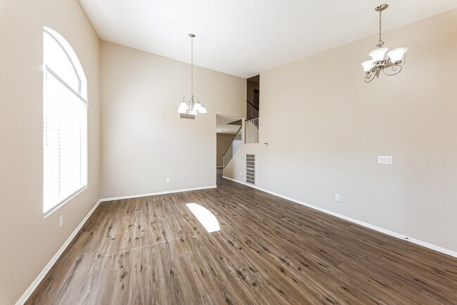 Building Photo - 12429 W Montebello Ave