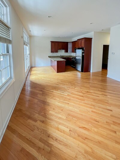 Foto del edificio - 1437 W Belmont Ave
