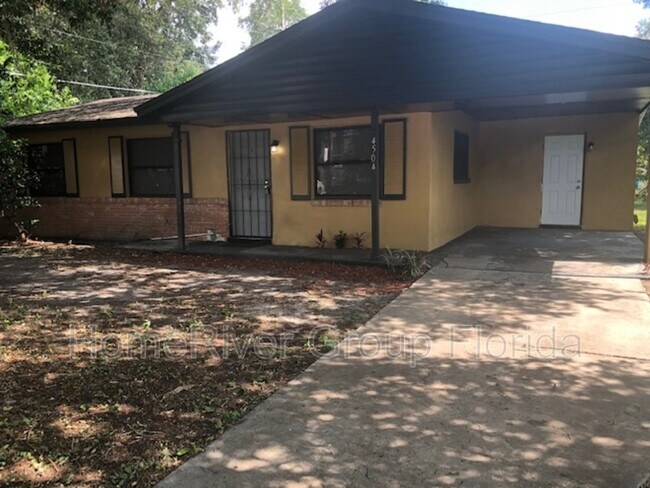 Building Photo - 4504 Cepeda St