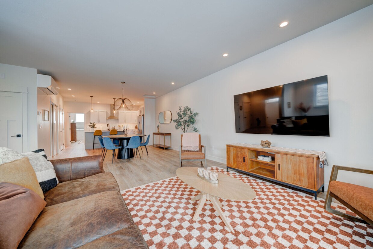 Foto principal - 601 E Bryant St