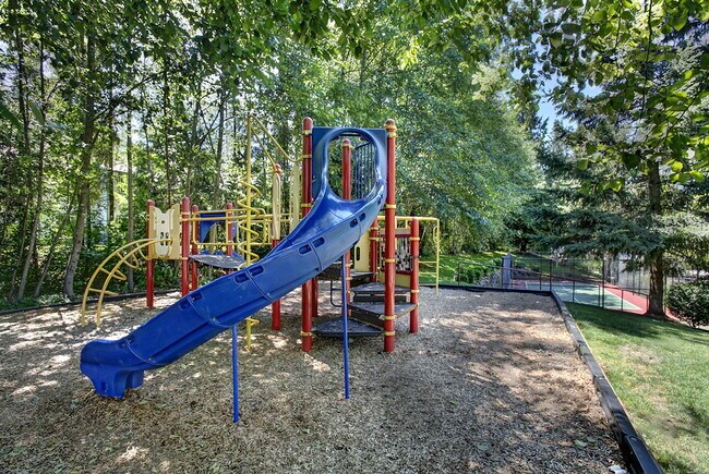 Canyon Pointe Apartments - Bothell, WA | Apartments.com