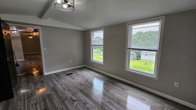 Dormitorio principal 3 - 139 Ashley Ln
