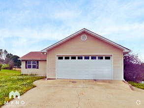 Building Photo - 215 Sunrise Dr