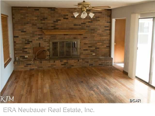 Building Photo - 1537 Logan Ct