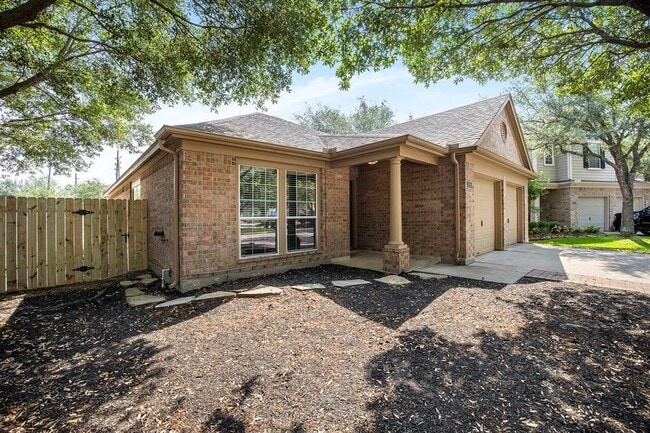 Building Photo - 20502 Daisy Bloom Ct