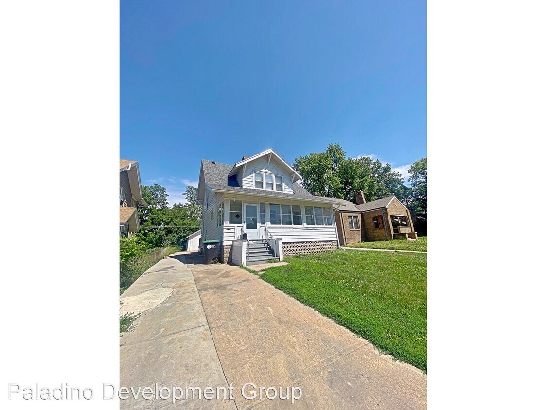 Foto principal - 4 br, 1.5 bath House - 6715 Florence Boule...