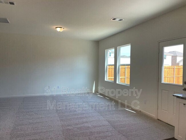 Foto del edificio - 1911 Chapel Hl Rd