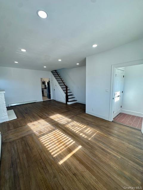 Foto del edificio - 661 E Olive St