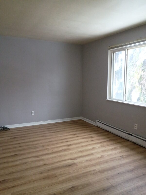 Building Photo - 13945 Superior Rd