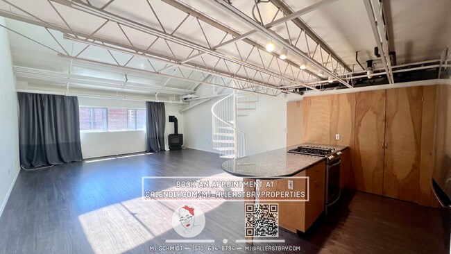 Foto del edificio - Contemporary loft-style 1 bedroom $2400