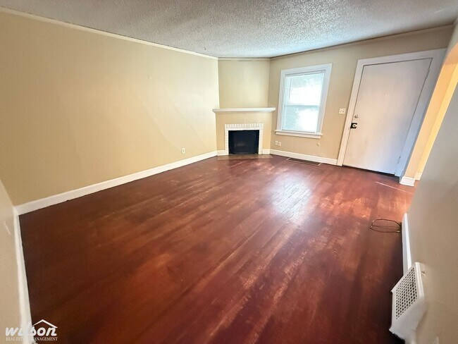 Foto del edificio - 211 S 16th Ave