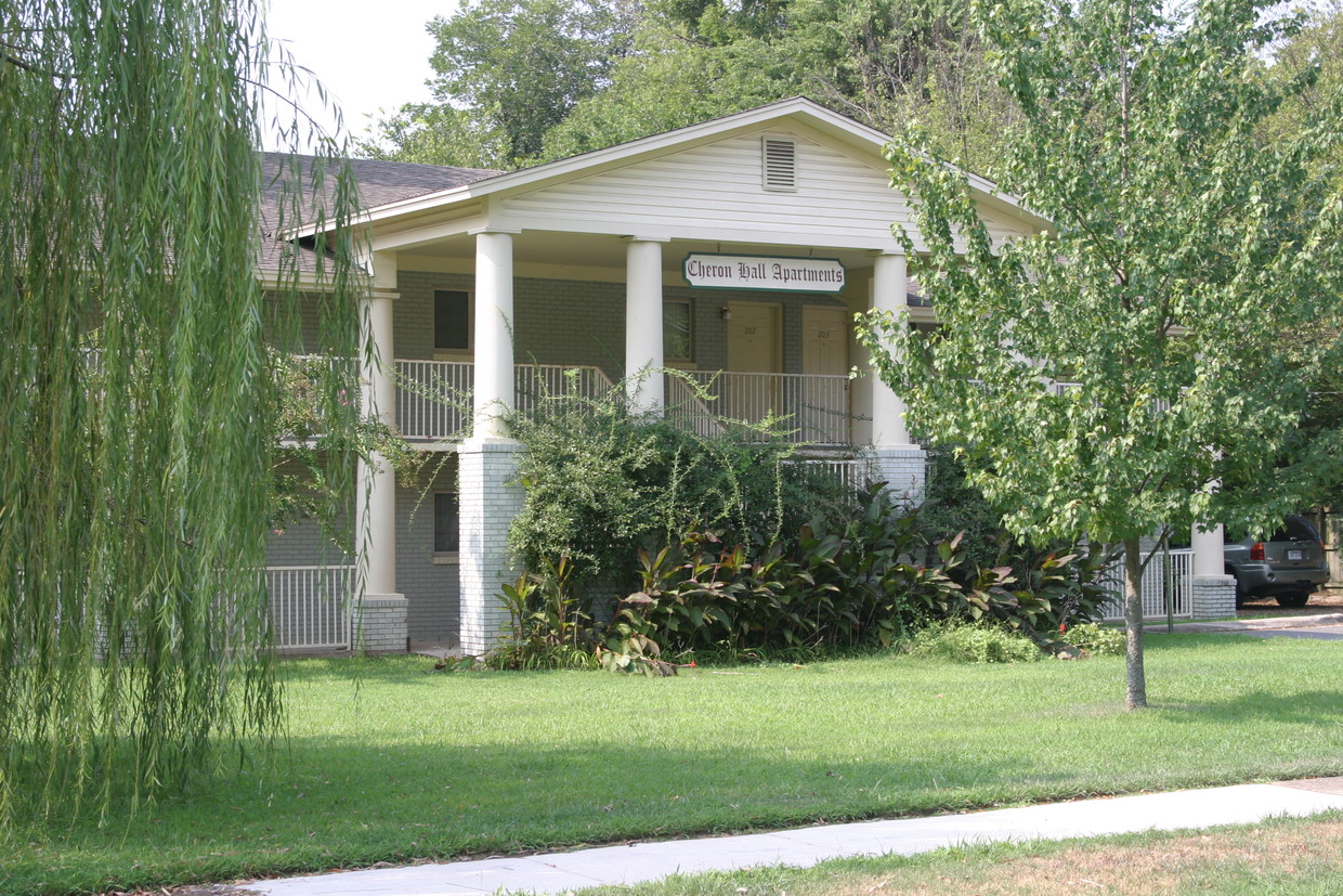 Front of building - 2200 S Louisiana St