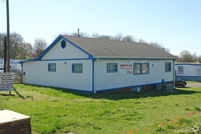 Foto del edificio - Rainbow Village Mobile Home Park