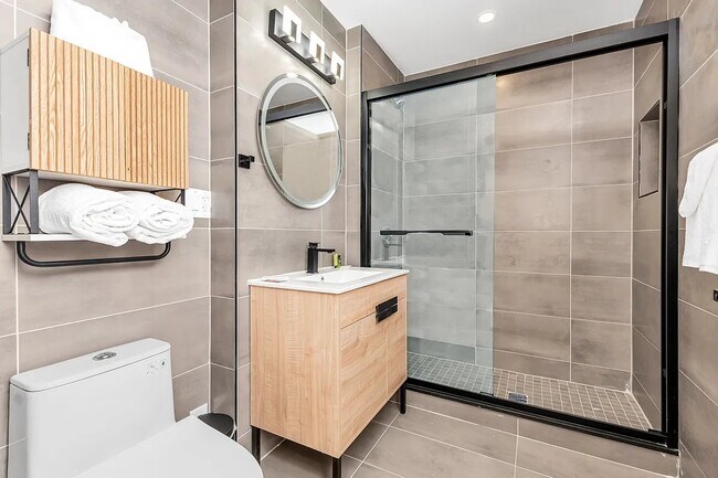 Foto del edificio - 32 Rutgers St