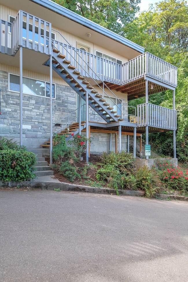 Photo - Updated 2 Bedroom, 1 Bathroom Condominium With Stunning Views.