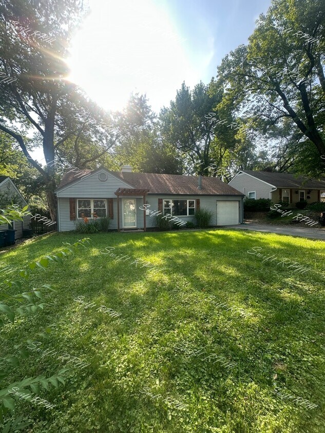 Foto principal - 7536 State Line Rd