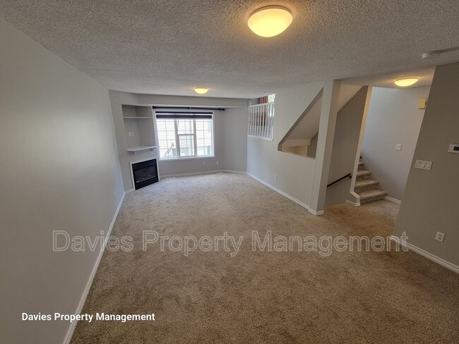 Building Photo - 4252-4229 29 Ave NW