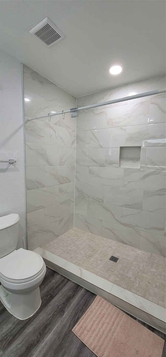 Building Photo - 13810 Overbrook Ln