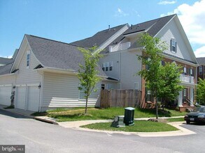 Building Photo - 5074 Anchorstone Dr