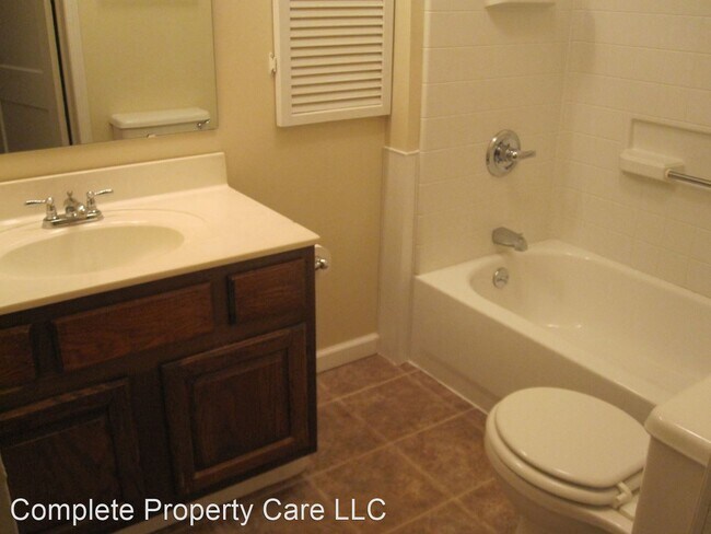 Foto del edificio - 3 br, 1 bath House - 613 N. Alameda Dr.