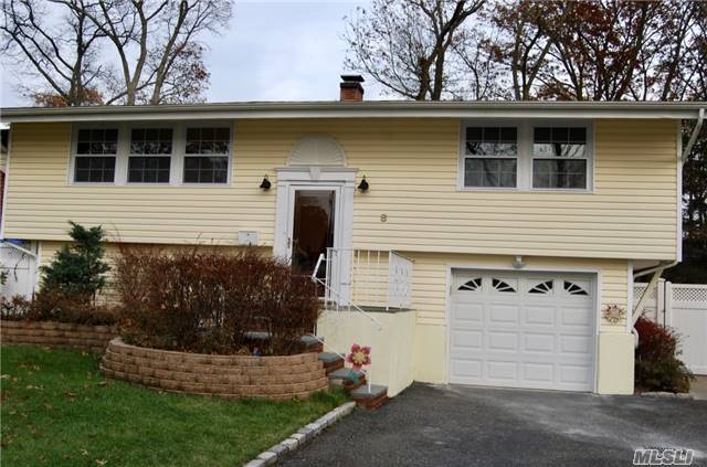 Foto principal - 8 Horseshoe Ln