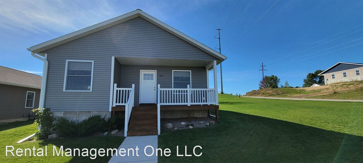 Primary Photo - 3 br, 2 bath House - 927 Cobalt St
