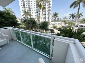 Building Photo - 3001 S Ocean Dr