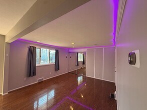 Building Photo - 828 Ridge Rd