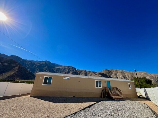 Foto del edificio - AVAILABLE NOW! BEAUTIFUL 3 Bed 2 Bath Home...