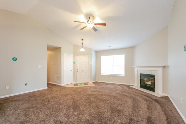 Foto del edificio - 280 Harts Ford Way