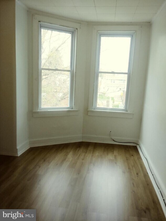 232 Parker Ave, Oaklyn, NJ 08107 House for Rent in Oaklyn, NJ