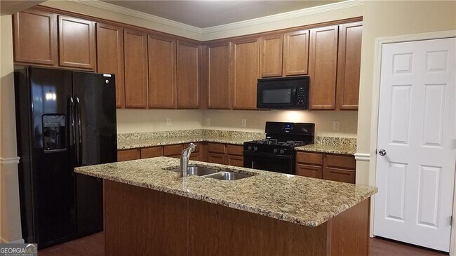 Building Photo - 3817 Aspen Springs