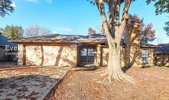 Foto del edificio - 1408 Sunny Glen St