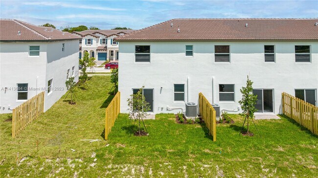 Foto del edificio - 12609 NW 23rd Pl
