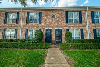 Building Photo - 6410 Del Monte Dr