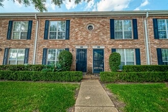 Building Photo - 6410 Del Monte Dr