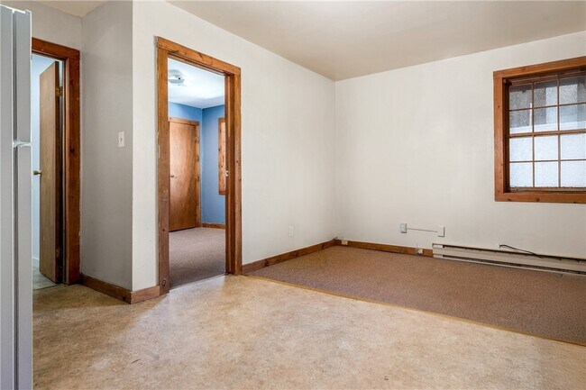 Foto del edificio - 51996 NY-10