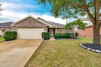Building Photo - 25831 Chapman Falls Dr